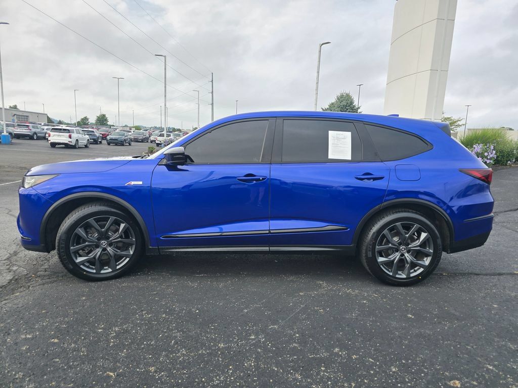 Used 2023 Acura MDX A-Spec AWD/4WD image 5