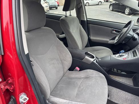Used 2013 Toyota Prius Two FWD image 32