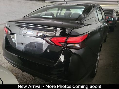 Certified 2025 Nissan Versa S w/ Trunk Package FWD image 4