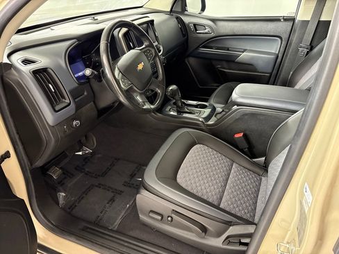 Used 2021 Chevrolet Colorado Z71 RWD image 29