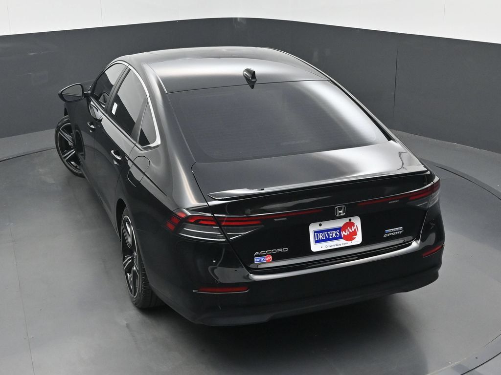 Used 2023 Honda Accord Sport image 29