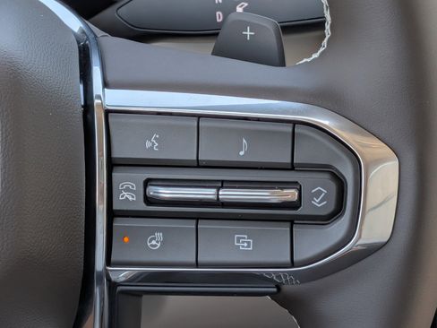 New 2026 GMC Acadia Denali w/ Super Cruise Package FWD image 27