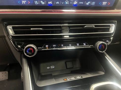 New 2026 Chevrolet Traverse RS AWD/4WD image 10