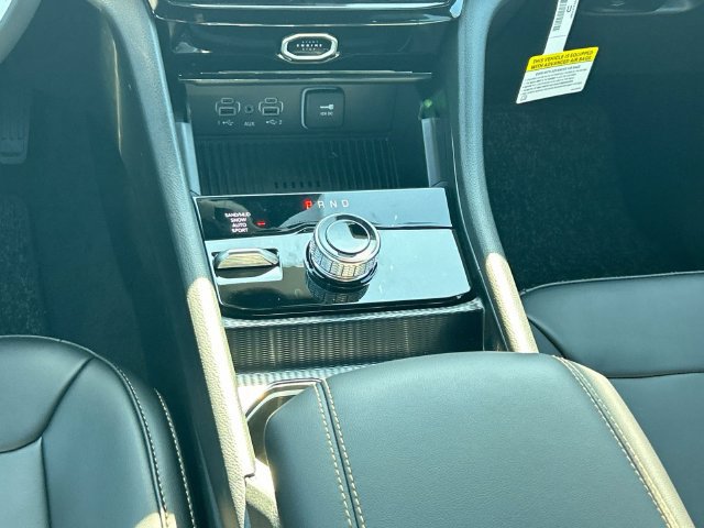 New 2026 Jeep Grand Cherokee Limited AWD/4WD image 17