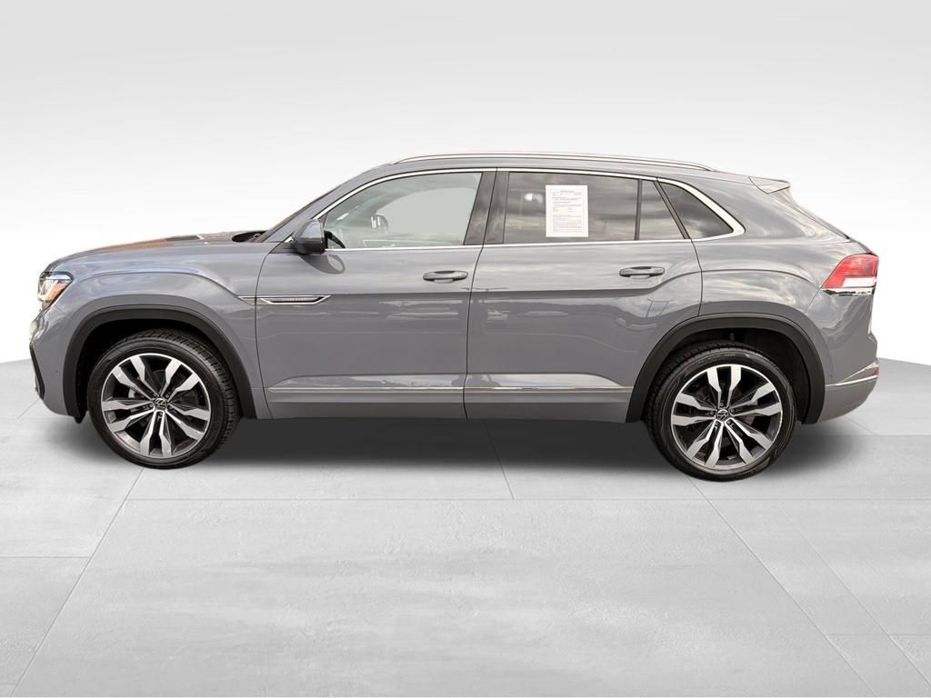 Used 2021 Volkswagen Atlas Cross Sport SEL Premium R-Line AWD/4WD image 4