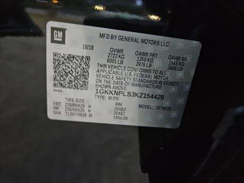 Used 2019 GMC Acadia Denali w/ Technology Package FWD image 21
