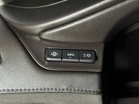 Used 2015 Cadillac Escalade ESV Premium AWD/4WD image 38