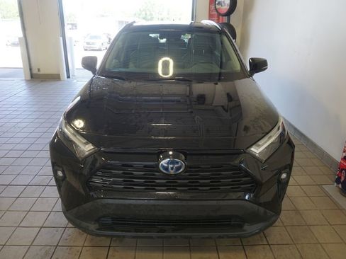Certified 2024 Toyota RAV4 XLE Premium AWD/4WD image 15