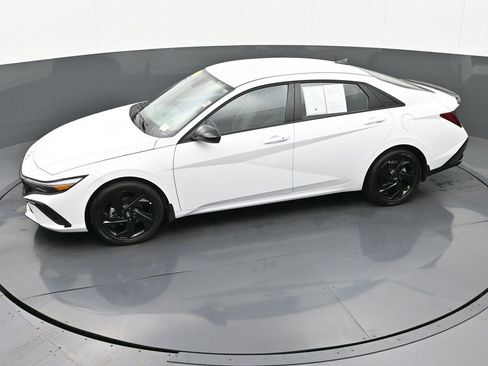 Certified 2026 Hyundai Elantra Sport image 39