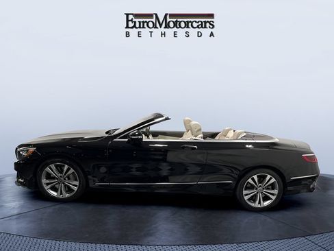 Used 2020 Mercedes-Benz S 560 Cabriolet image 2