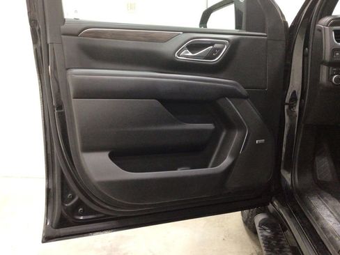 Used 2021 Chevrolet Tahoe Z71 image 28