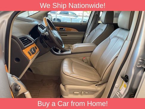 Used 2013 Lincoln MKX FWD image 8