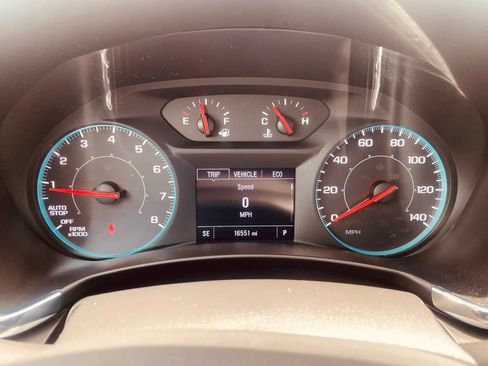 Used 2023 Chevrolet Equinox LS w/ Driver Confidence II Package FWD image 13