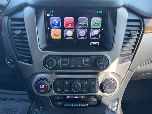 Used 2017 GMC Yukon Denali w/ Open Road Package AWD/4WD image 29
