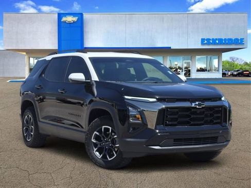 New 2026 Chevrolet Equinox ACTIV w/ Convenience Package III AWD/4WD image 1