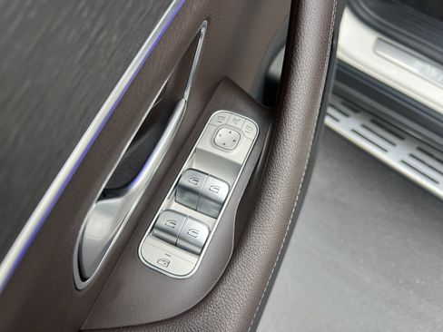 Certified 2022 Mercedes-Benz GLS 450 4MATIC image 15