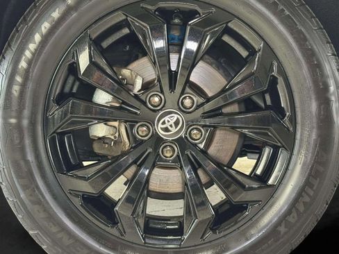Used 2023 Toyota RAV4 XSE AWD/4WD image 31