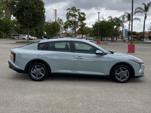 Used 2025 Kia K4 FWD image 43