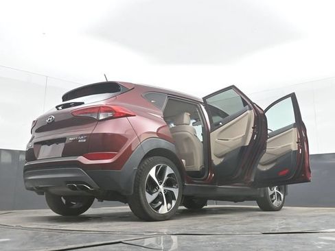 Used 2016 Hyundai Tucson Sport AWD/4WD image 53