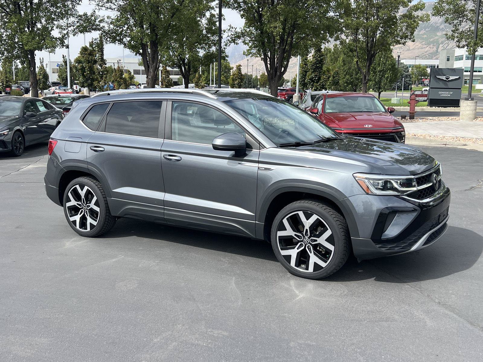 Used 2023 Volkswagen Taos SEL AWD/4WD image 14