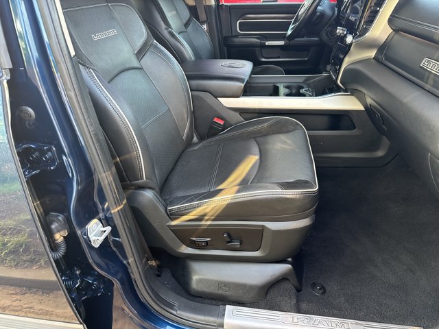 Used 2019 RAM 3500 Laramie AWD/4WD image 15