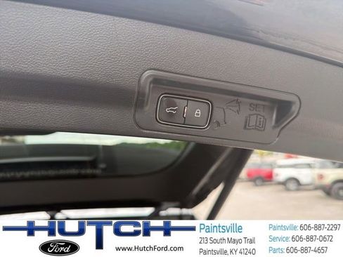 Used 2021 Ford Explorer ST w/ Equipment Group 401A AWD/4WD image 18