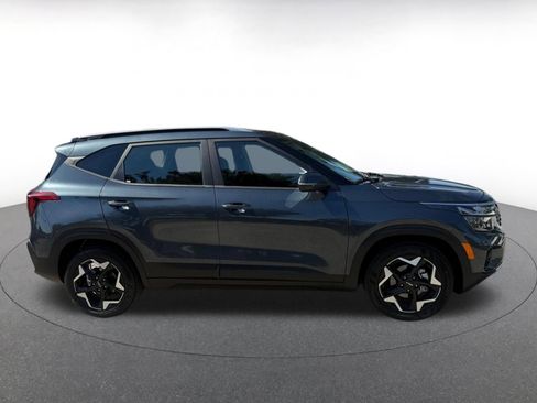 Used 2025 Kia Seltos S image 15