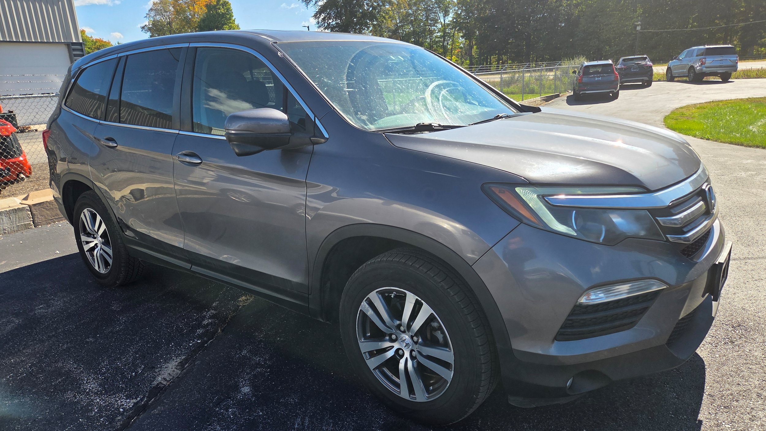 Used 2017 Honda Pilot EX-L image 3