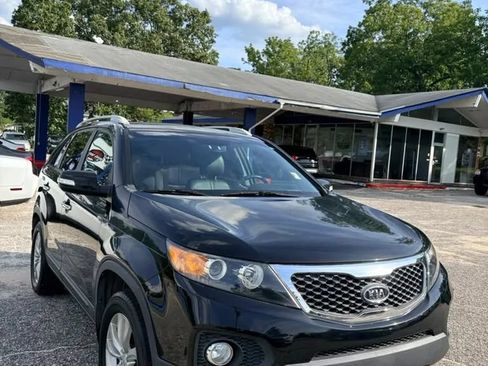 Used 2011 Kia Sorento EX w/ Premium Pkg FWD image 3