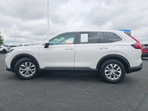 Used 2025 Honda CR-V LX image 12