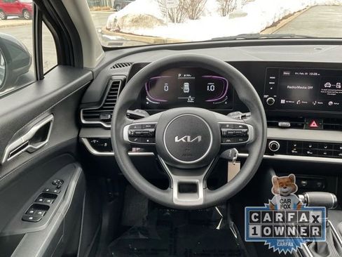 Used 2024 Kia Sportage LX image 14