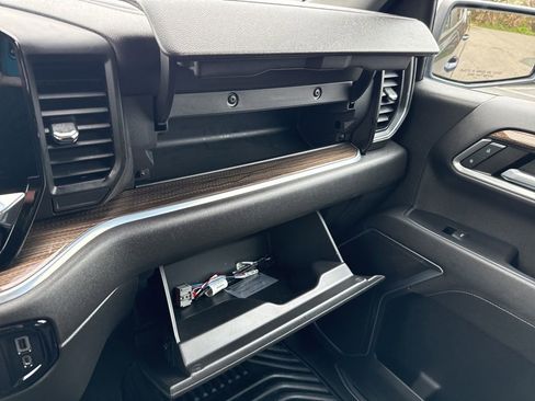 Used 2022 Chevrolet Silverado 1500 LT image 39