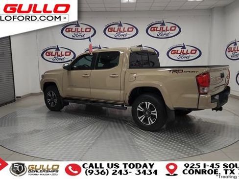 Used 2016 Toyota Tacoma SR5 image 6