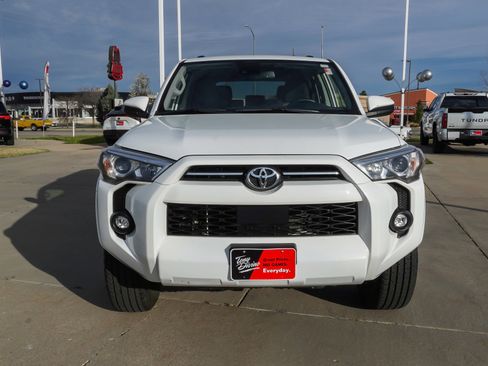 Certified 2024 Toyota 4Runner SR5 image 3