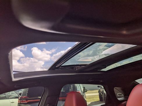 Certified 2023 Kia K5 GT-Line image 17