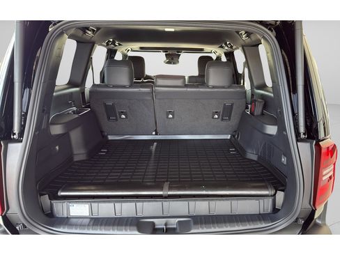 Used 2026 Toyota Land Cruiser w/ Premium Package AWD/4WD image 17