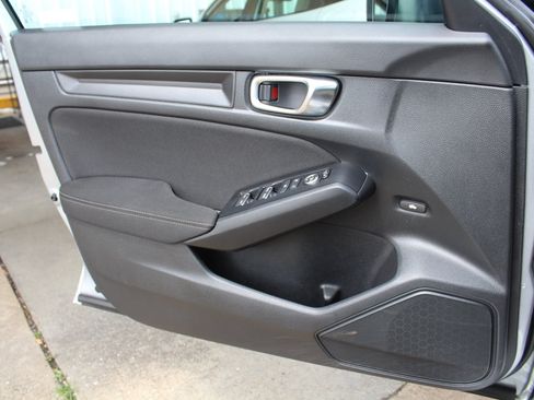 Used 2025 Honda Civic LX image 12