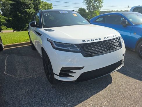 Used 2020 Land Rover Range Rover Velar R-Dynamic S AWD/4WD image 9