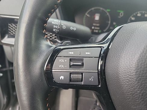 Used 2025 Honda CR-V Sport Touring image 27