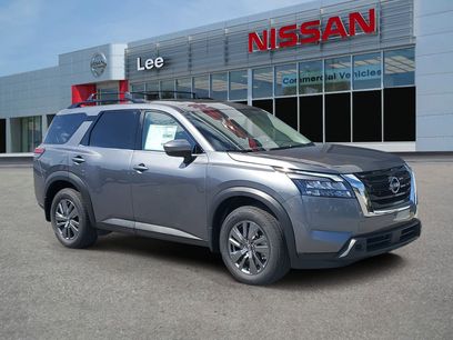 New 2025 Nissan Pathfinder SV