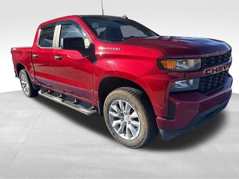 Used 2021 Chevrolet Silverado 1500 Custom image 2