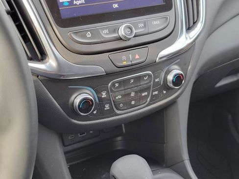 Used 2024 Chevrolet Equinox LT image 17