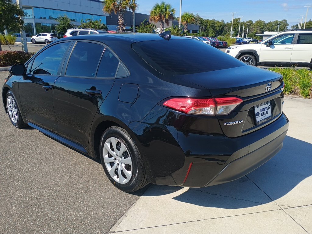 Used 2023 Toyota Corolla LE FWD image 7