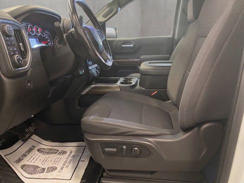 Used 2021 Chevrolet Silverado 1500 LT Trail Boss w/ Bed Protection Package image 13