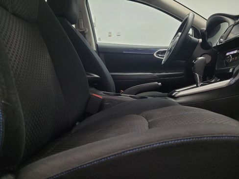 Used 2019 Nissan Sentra SR FWD image 21