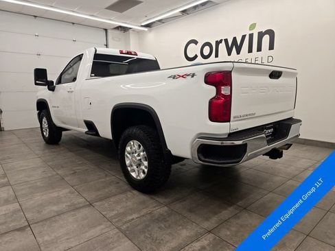Used 2024 Chevrolet Silverado 3500 LT w/ Convenience Package AWD/4WD image 3