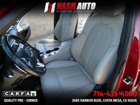 Used 2022 Genesis G70 2.0T RWD image 48