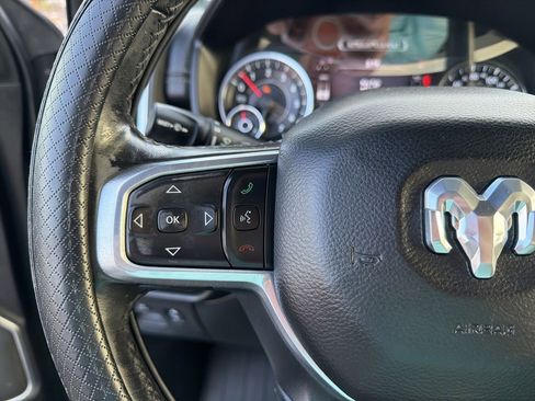 Used 2019 RAM 1500 Laramie AWD/4WD image 56