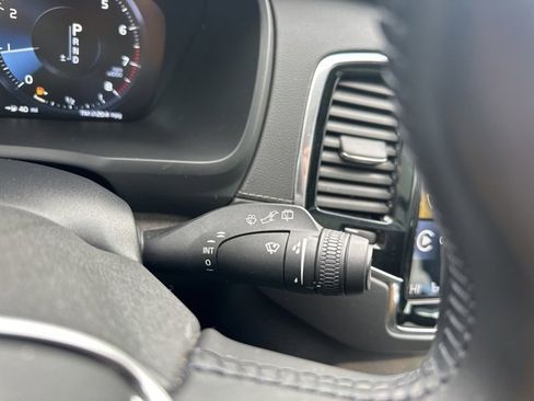 Used 2022 Volvo XC90 T6 Inscription w/ Advanced Package image 29