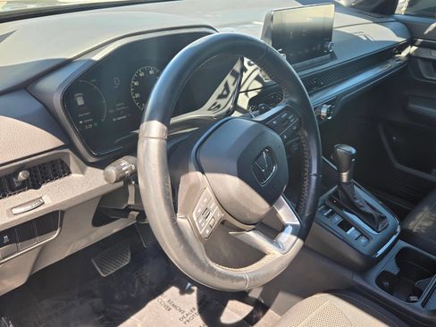 Used 2024 Honda CR-V Sport image 12